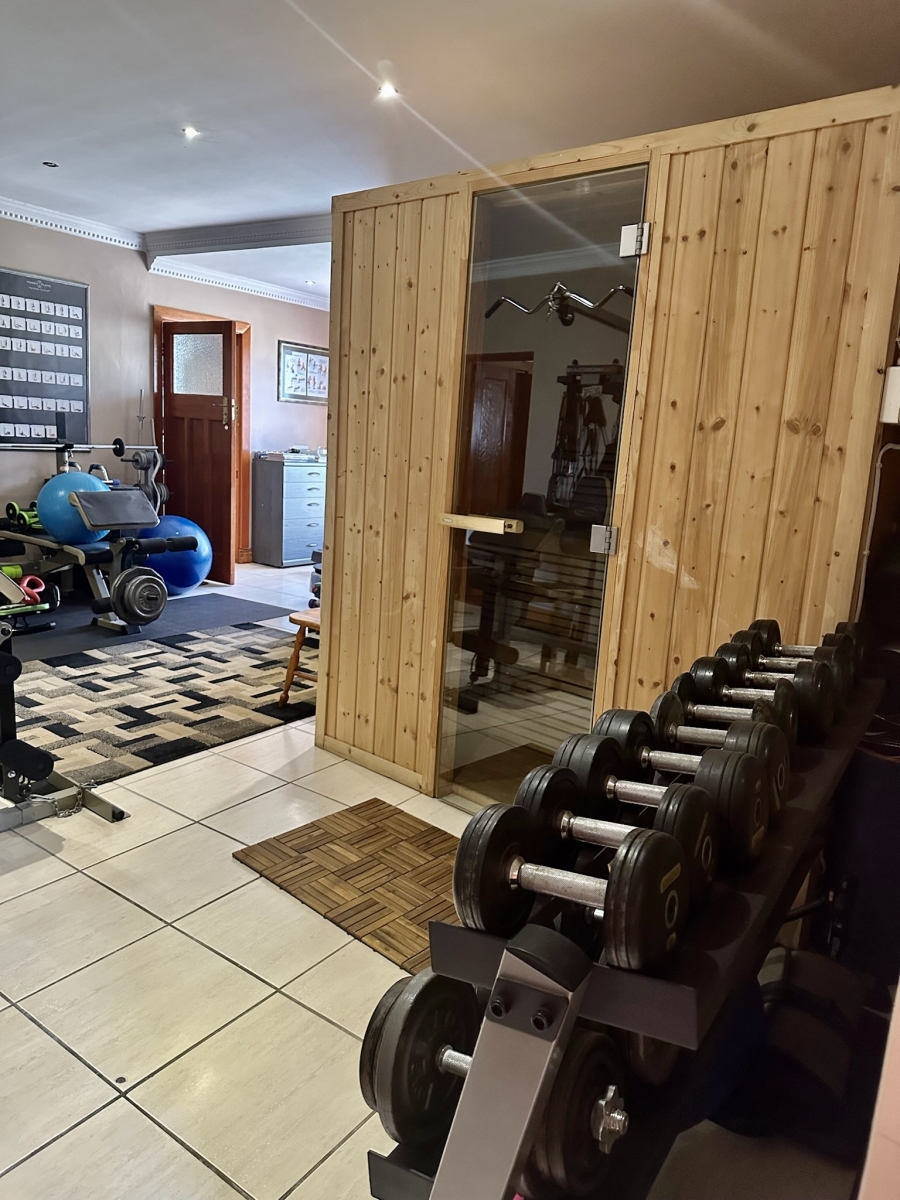5 Bedroom Property for Sale in Mill Park Eastern Cape